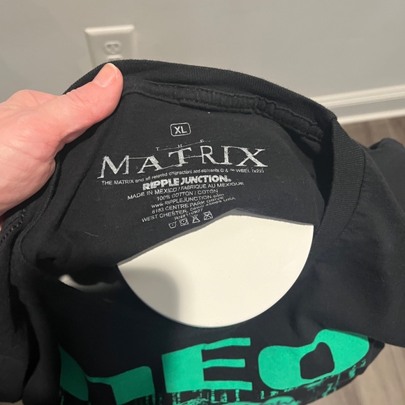 Custom Matrix Neo T-shirt - Picture 5 of 9